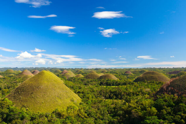 2 Days in Bohol – Essential Countryside & Island Hopping