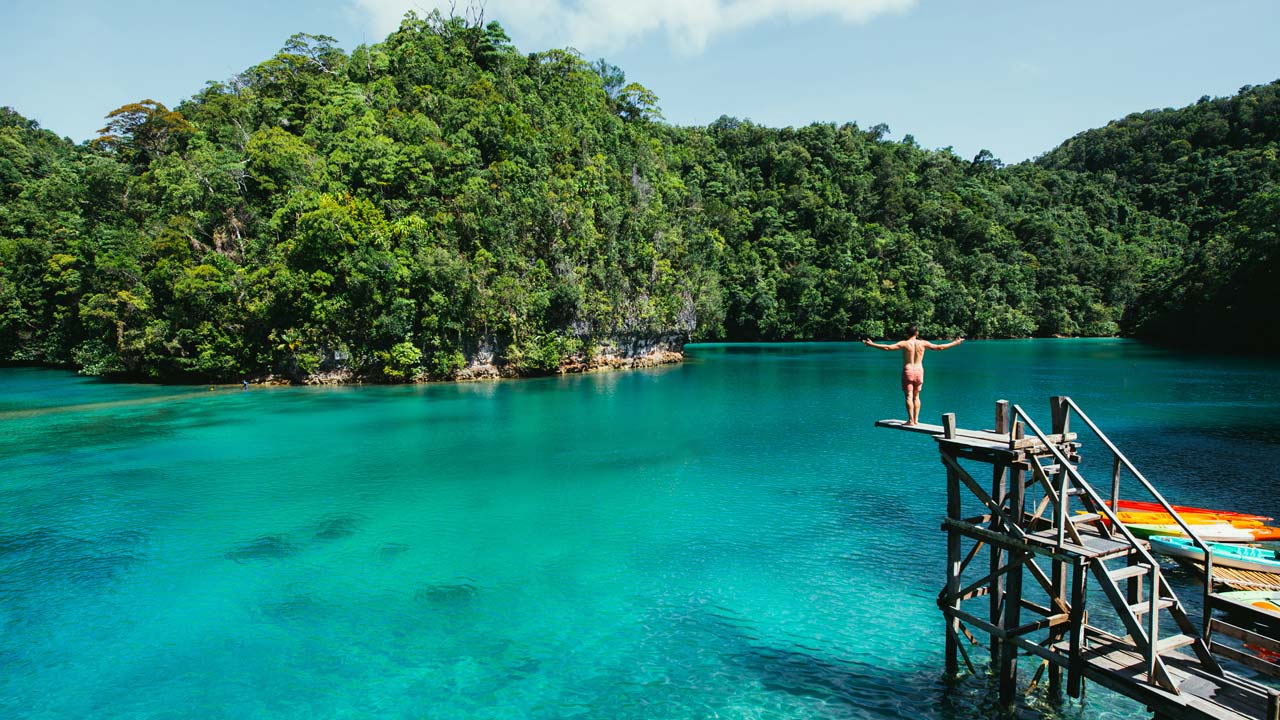 Aerial view of Naked Island white sandbar during 3 days in Siargao itinerary, Philippines